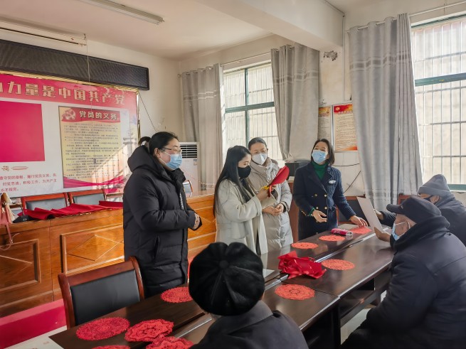 剪纸(修改稿).jpg